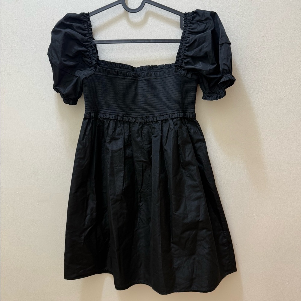 Aritzia/ Sunday’s Best Black Puff Sleeve Dress